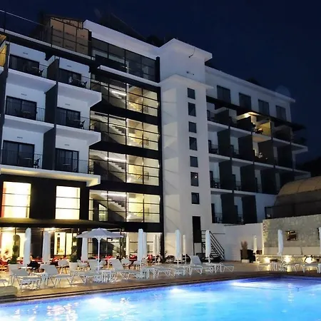 Loveyou Cesme