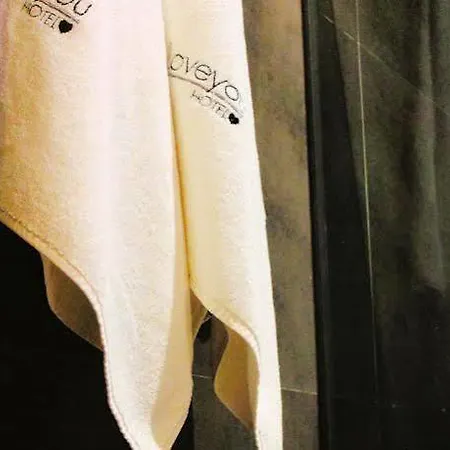 Loveyou Готель