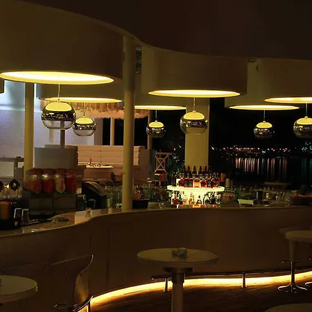 Отель Loveyou 2*