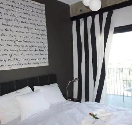 Loveyou Hotel 2*